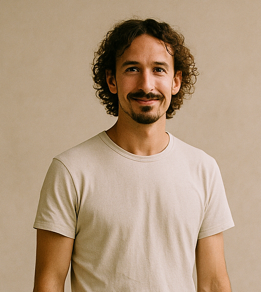 Mario Arramendi, Colaborador de Nomadiq Magazine