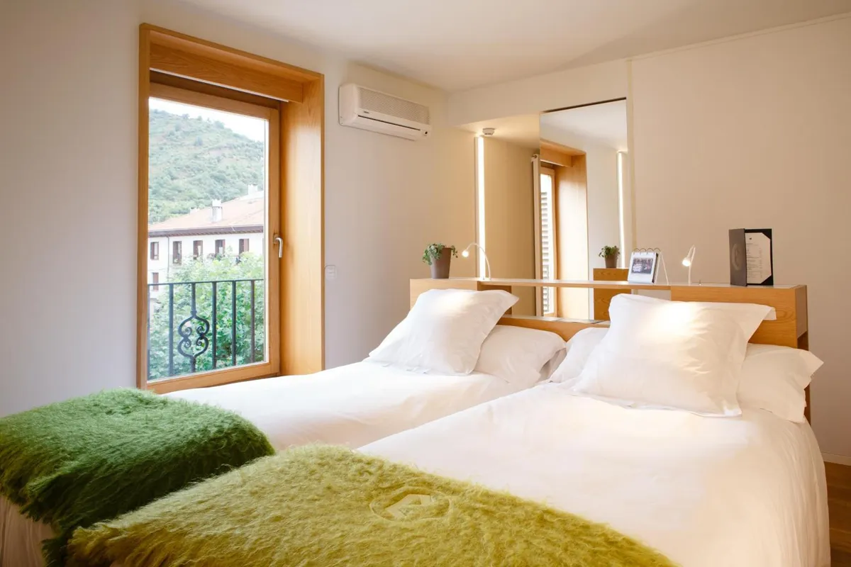 Hotel Echaurren — imagen 1
