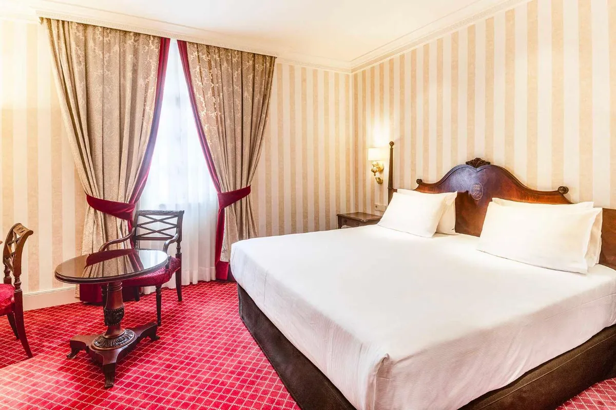 Hotel de la Reconquista — imagen 1