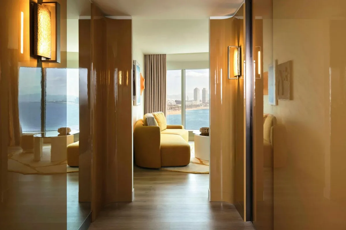 W Barcelona — imagen 8