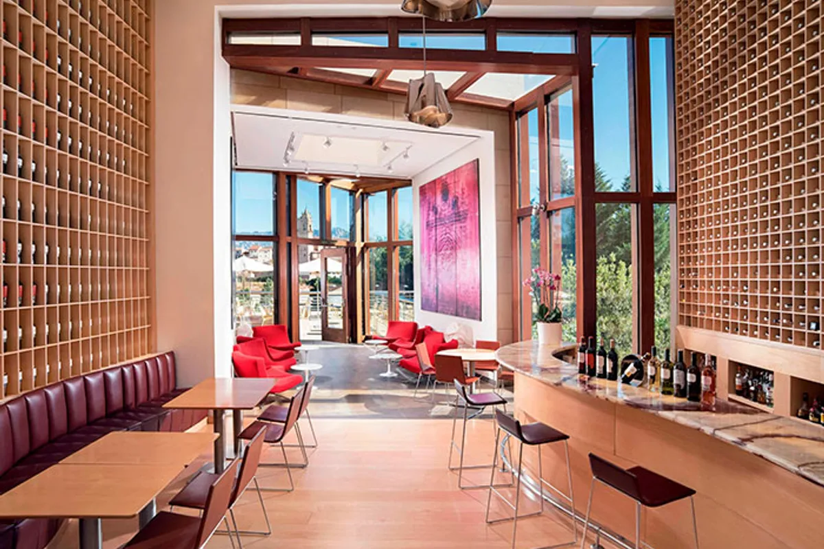 Vinoteca & Bistro