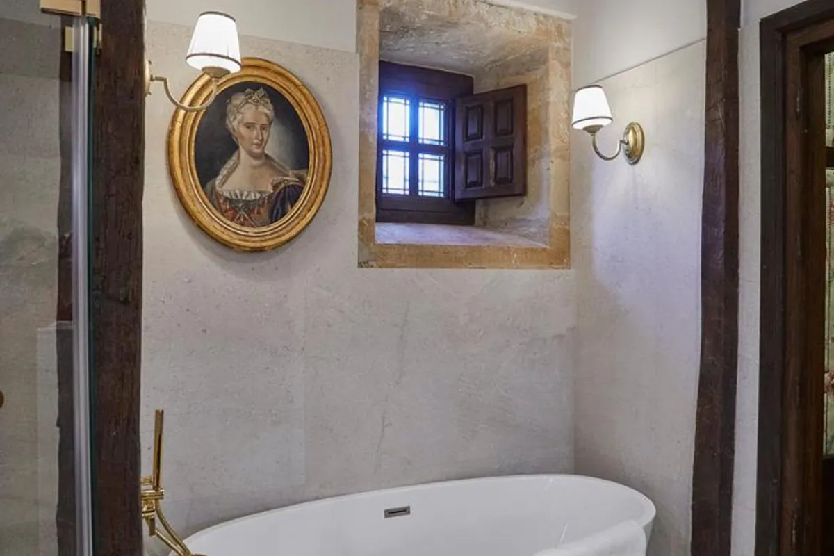 Helguera Palacio Boutique & Antique — imagen 13