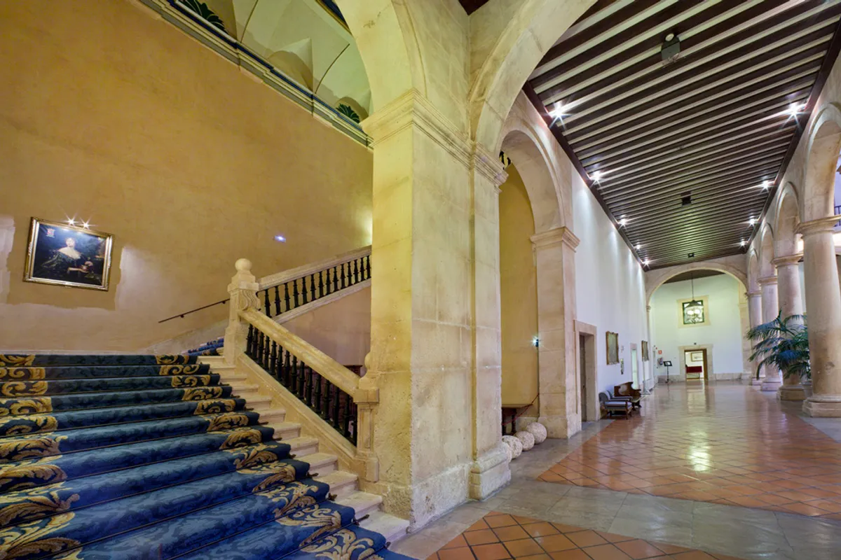 Suite con techos históricos