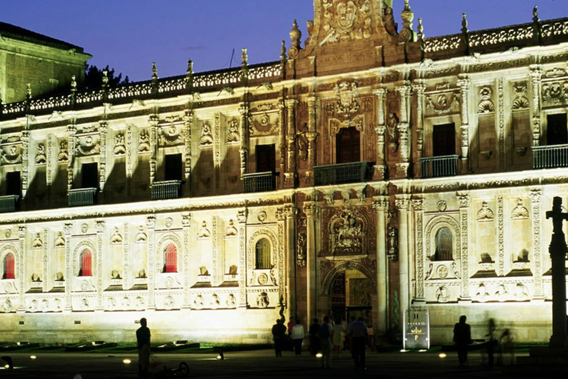 Parador de León - Fachada plateresca del Hostal de San Marcos