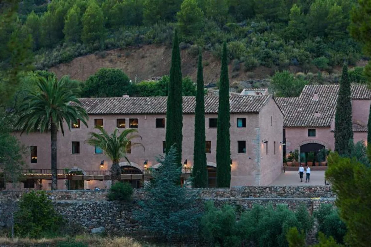Fachada principal del monasterio