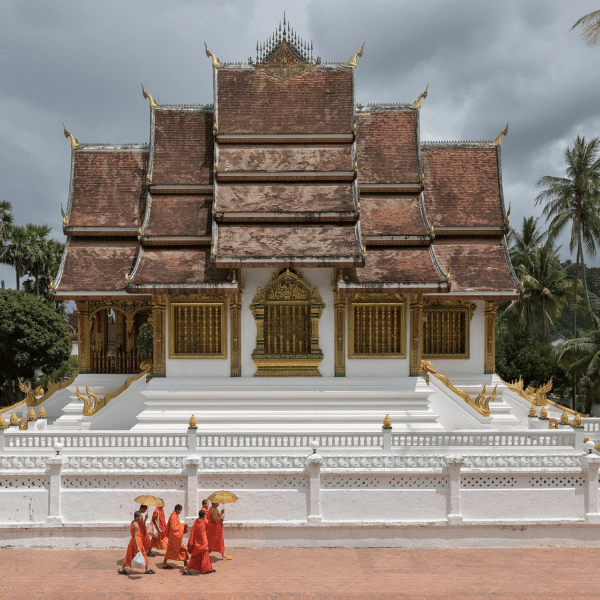 Luang Prabang: El Tesoro Budista de Laos que Cautiva con su Encanto Atemporal