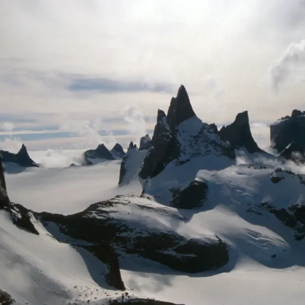 Montañas Drygalski / Wilfried Bauer